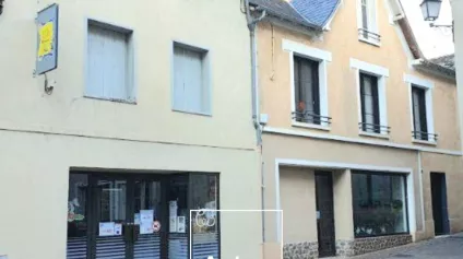 Immeuble: local commercial + 3 appartementscoût de revient 150K - Offre immobilière - Arthur Loyd