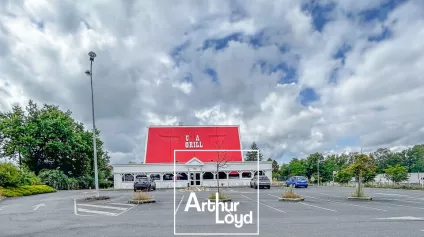 LOCAL COMMERCIAL vente à BRIVE LA GAILLARDE 19100 - Offre immobilière - Arthur Loyd