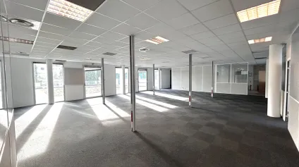 Bureaux à louer à Bordeaux Ravezies - surfaces modulables avec terrasses - Offre immobilière - Arthur Loyd