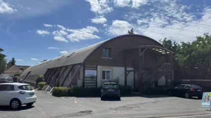 LOCAUX D'ACTIVITÉS À LOUER SAINT DENIS EN VAL - Offre immobilière - Arthur Loyd