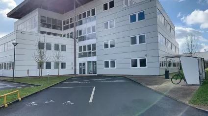 Bureaux à louer48 m2 proche tangentielle à Orléans - Offre immobilière - Arthur Loyd