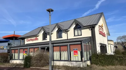 Local commercial à louer 470 m2 à Montargis (45) - Offre immobilière - Arthur Loyd