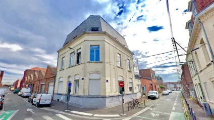 Immeuble indépendant ERP à vendre à Lille - 518 m² de bureaux et espaces de formation accessibles métro - Offre immobilière - Arthur Loyd