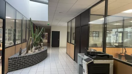 Locaux d'activité à vendre à ANNEZIN 62232 - Offre immobilière - Arthur Loyd