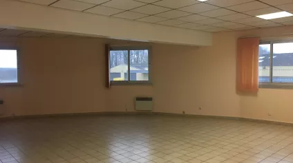 Bureaux à louer à DAINVILLE 62000 - Offre immobilière - Arthur Loyd