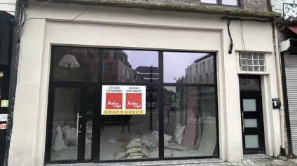Local Commercial à Louer + Droit d'Entrée - Lille - Offre immobilière - Arthur Loyd