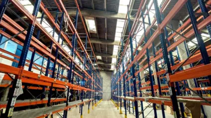 À LOUER - ENTREPÔT EN ZI DE BOULOGNE SUR MER - Offre immobilière - Arthur Loyd