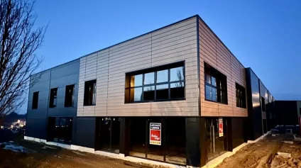 LOCAL D'ACTIVITE - ENTREPOT location à MONTIVILLIERS 76290 - Offre immobilière - Arthur Loyd