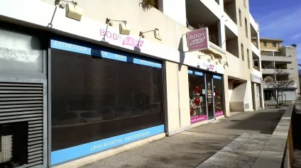 Locaux commerciaux à louer - Centre-ville - Aubagne - Offre immobilière - Arthur Loyd