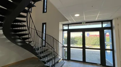 À LOUER - OUDALLE - BUREAUX NEUFS - 195 m² - Offre immobilière - Arthur Loyd