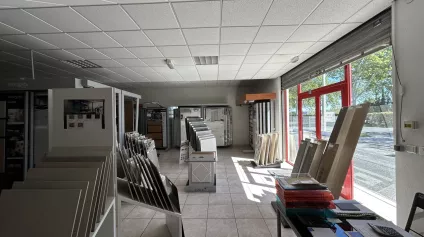 300 m² - local commercial à louer - Offre immobilière - Arthur Loyd