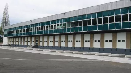 Entrepôt logistique indépendant ICPE - rénové - 8 099 m² divisibles - Saint Witz, accès direct A1, stockage 7 450 palettes - Offre immobilière - Arthur Loyd