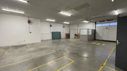 Locaux d'activité à louer à LOUVIERS 27400 - Offre immobilière - Arthur Loyd