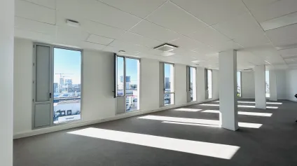 Bureaux à louer Bordeaux Euratlantique neuf et divisible dès 121 m² - Offre immobilière - Arthur Loyd