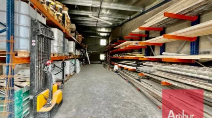 EXCLUSIVITÉ - LOCAUX D'ACTIVITÉ À LOUER - ZA LA LIQUINE - LUNEL - Offre immobilière - Arthur Loyd