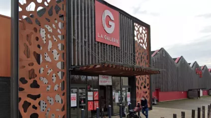 Galerie commerciale Carrefour Emplacement N°1, locaux commerciaux à louer - Offre immobilière - Arthur Loyd