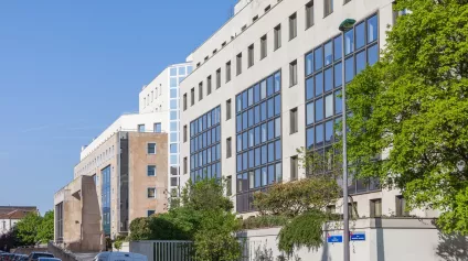 Bureaux lumineux dans un quartier dynamique, et bien desservi, à louer, à Suresnes - Offre immobilière - Arthur Loyd