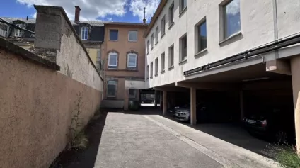 BUREAUX à VENDRE de 162.58 m² - Offre immobilière - Arthur Loyd