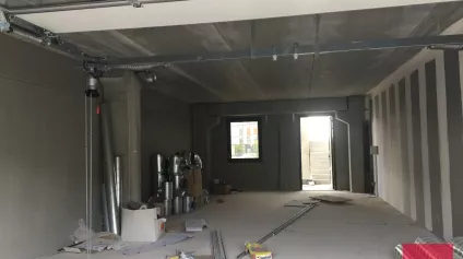 LOCATION LOCAUX D'ACTIVITÉS 68 M2 - MONTPELLIER GAROSUD - RECHERCHE LOCATAIRE - Offre immobilière - Arthur Loyd