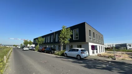 BUREAUX à VENDRE de 551.61 m² - Offre immobilière - Arthur Loyd