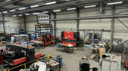 SAINT PATERNE RACAN LOCAL D'ACTIVITE À LOUER 1200 M² - Offre immobilière - Arthur Loyd