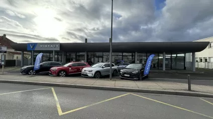 LOCAL D'ACTIVITE - ENTREPOT à LOUER de 1466 m² - Offre immobilière - Arthur Loyd