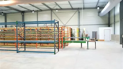 ZA GRAND POITIERS CHASSENEUIL - ENTREPÔT - LOCAL D'ACTIVITES A LOUER 1939m² - Offre immobilière - Arthur Loyd