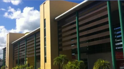 Local commercial MOUDONG 140 m2 - Offre immobilière - Arthur Loyd