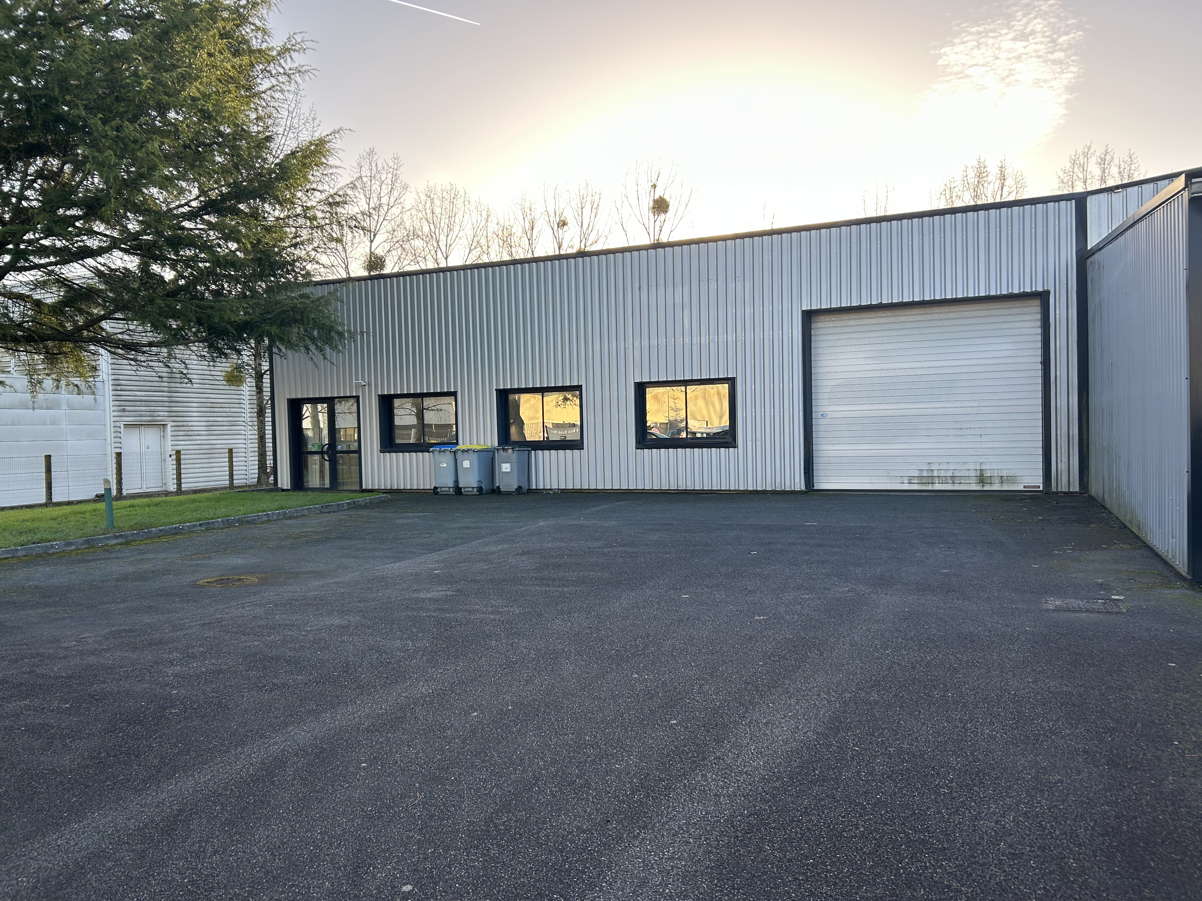 vente local d'activité - Saint-Aignan-Grandlieu