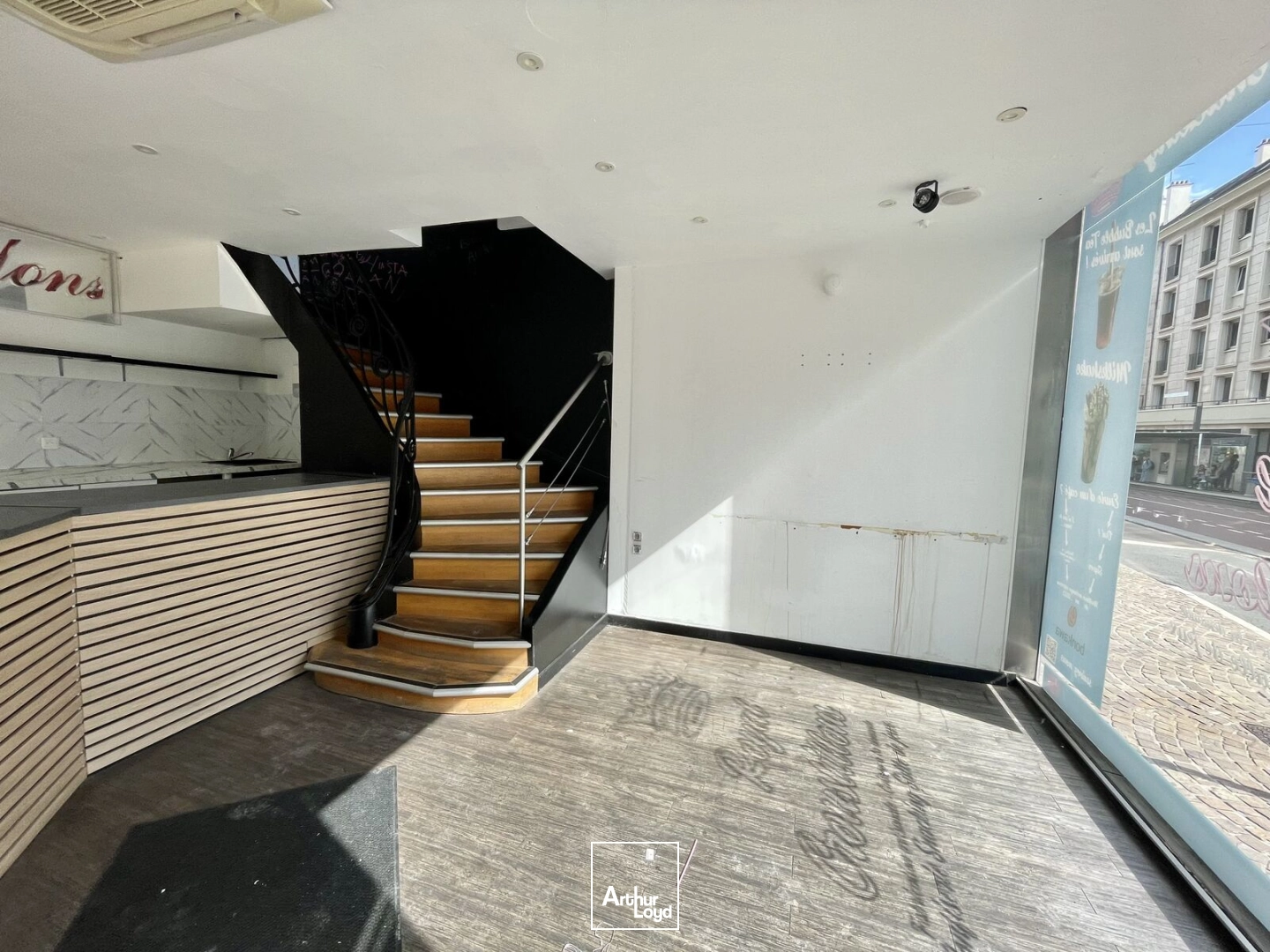 Locaux commerciaux à louer à ROUEN 76000