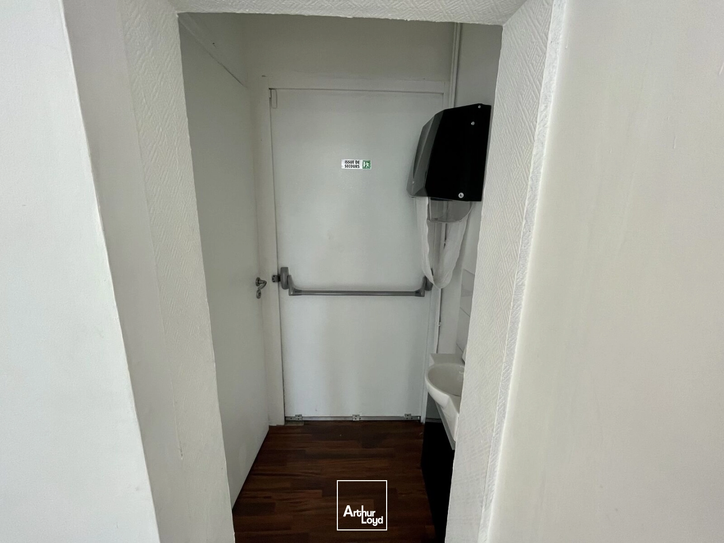 Locaux commerciaux à louer à ROUEN 76000