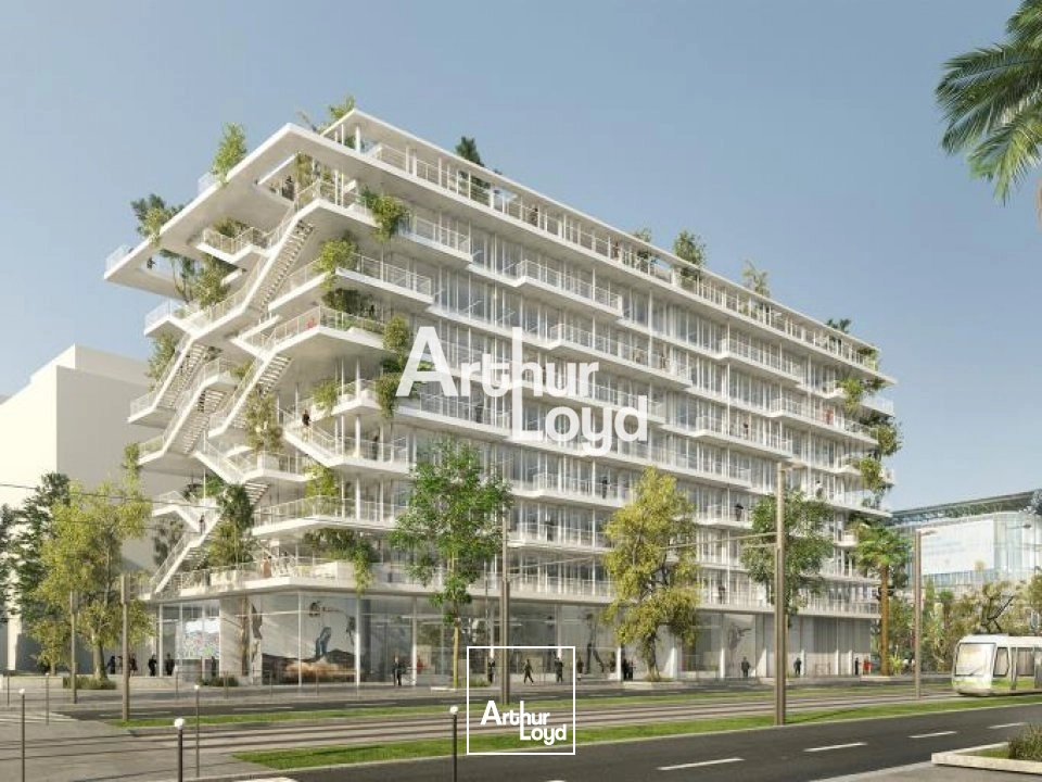 BUREAUX RECENTS EN OPEN SPACE ET PMR A LOUER SUR NICE OUEST PROCHE AUTOROUTE 