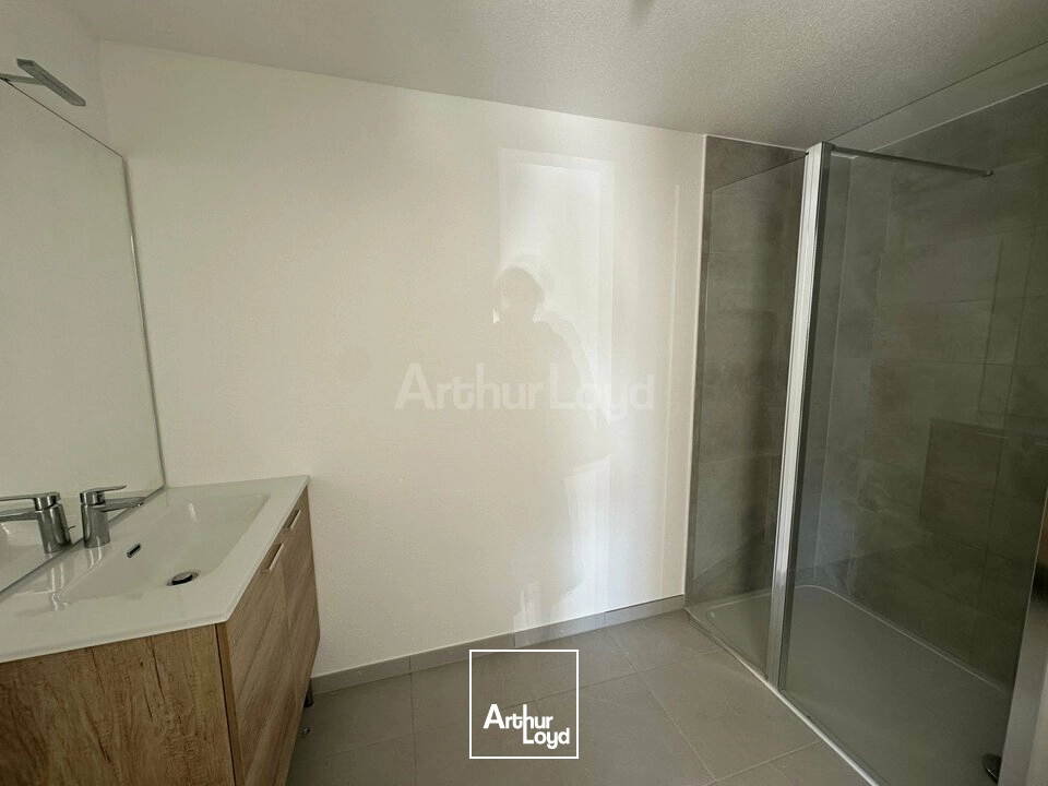 BUREAUX à LOUER de 64.1 m²