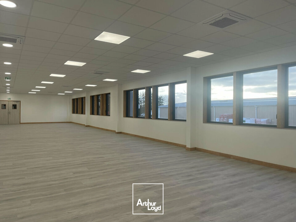 À LOUER - OUDALLE - BUREAUX NEUFS - 195 m² 