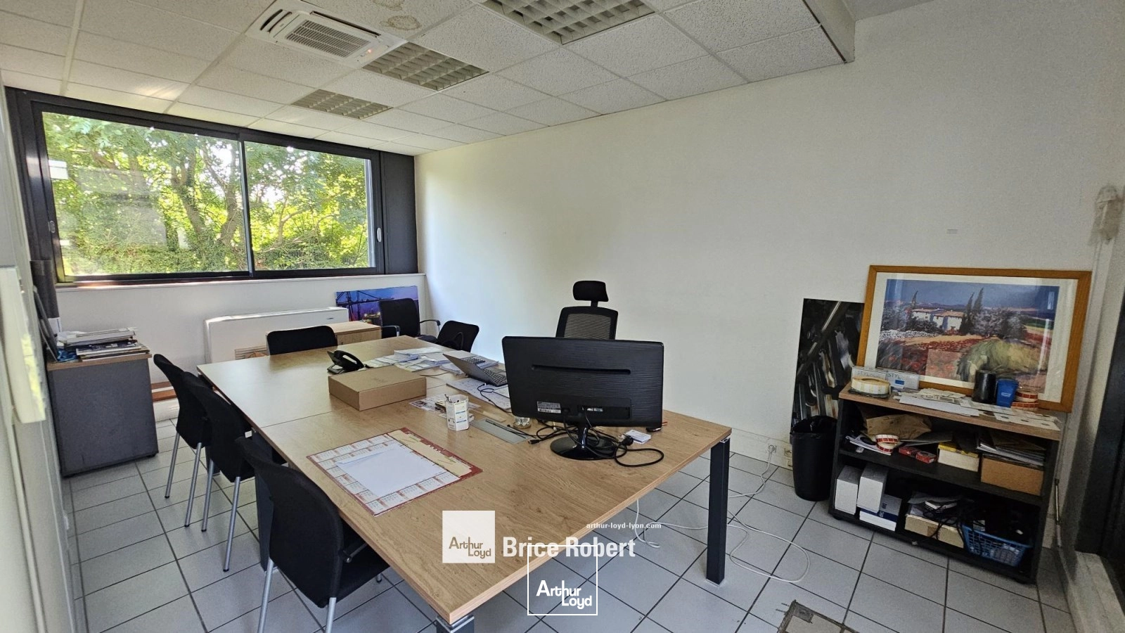 A louer - LE PATIO - Bureaux en rez-de-chaussée - Dardilly