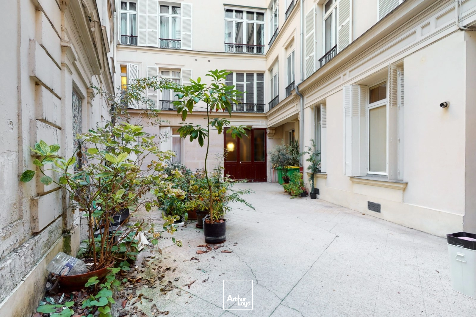 Bureaux à louer à PARIS 75017