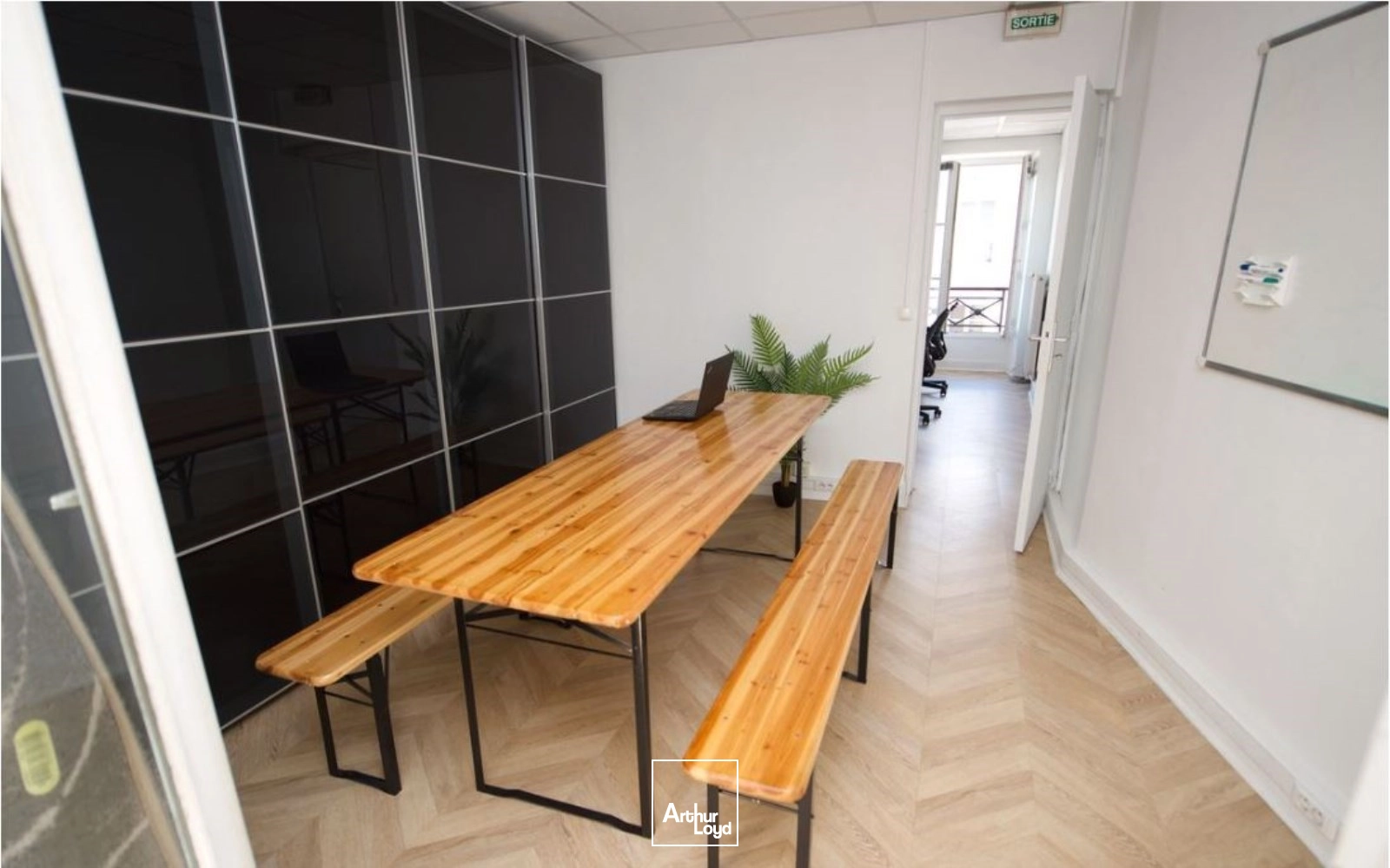 Bureaux à louer à PARIS 75002