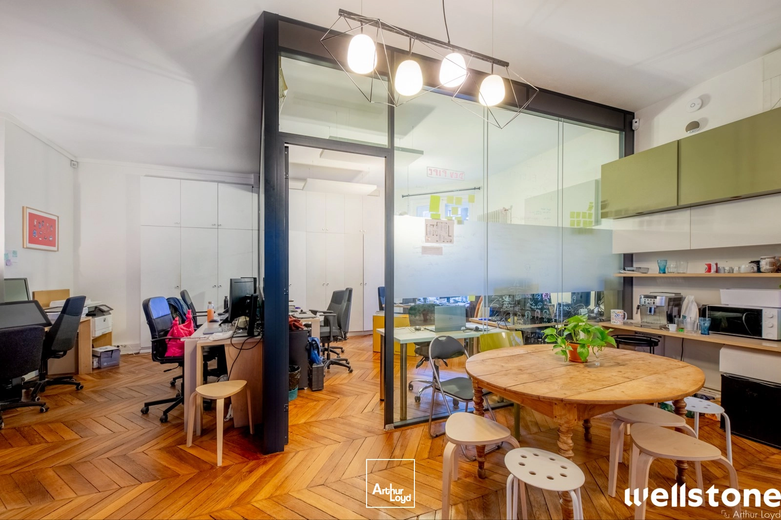 Bureaux à louer à PARIS 75010