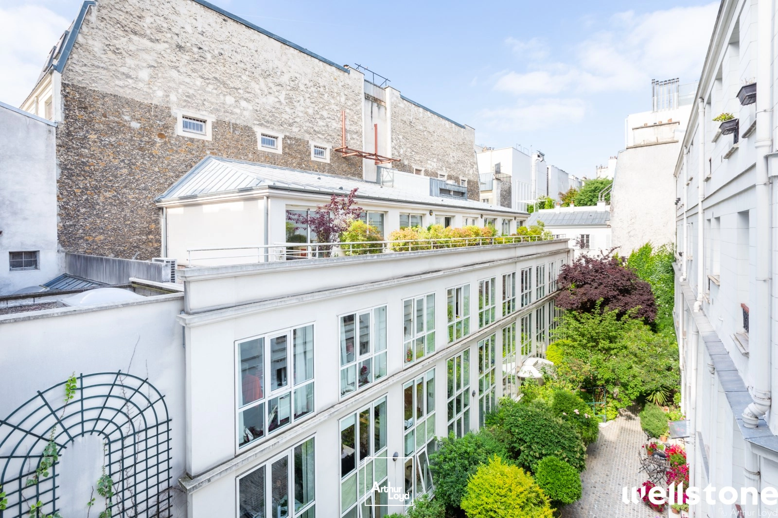 Bureaux à louer à PARIS 75009