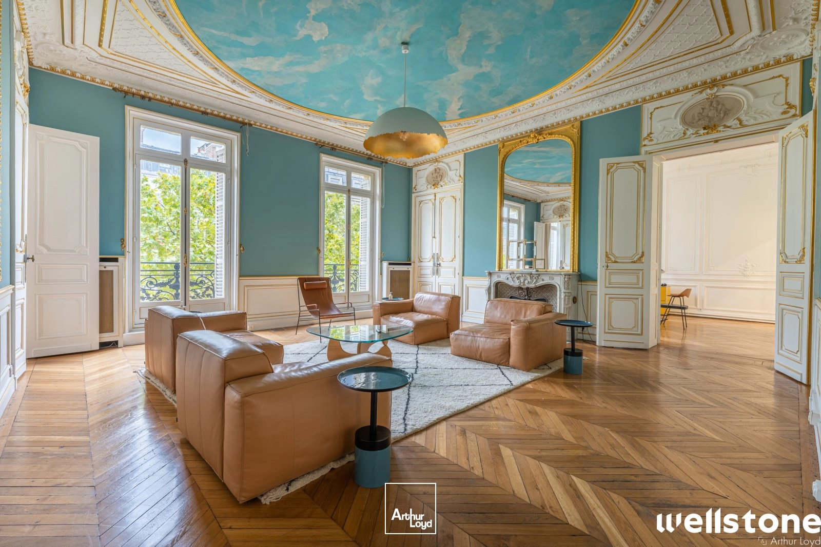 Bureaux à louer à PARIS 75008