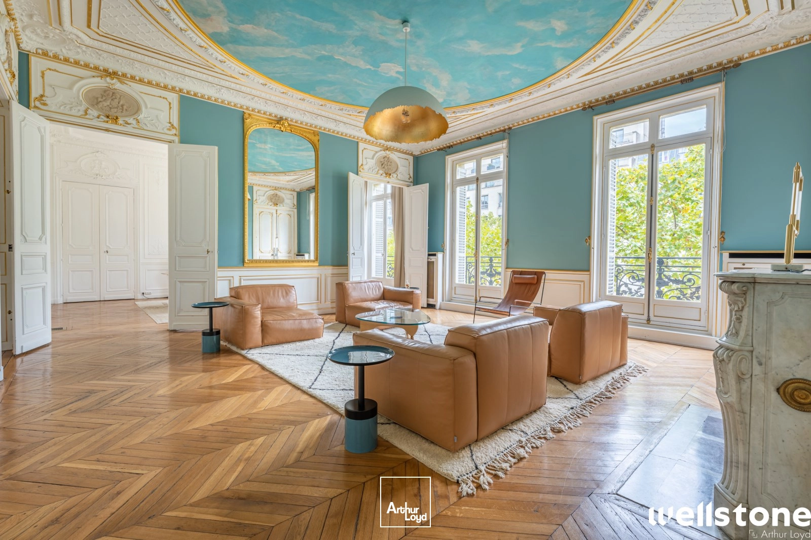 Bureaux à louer à PARIS 75008