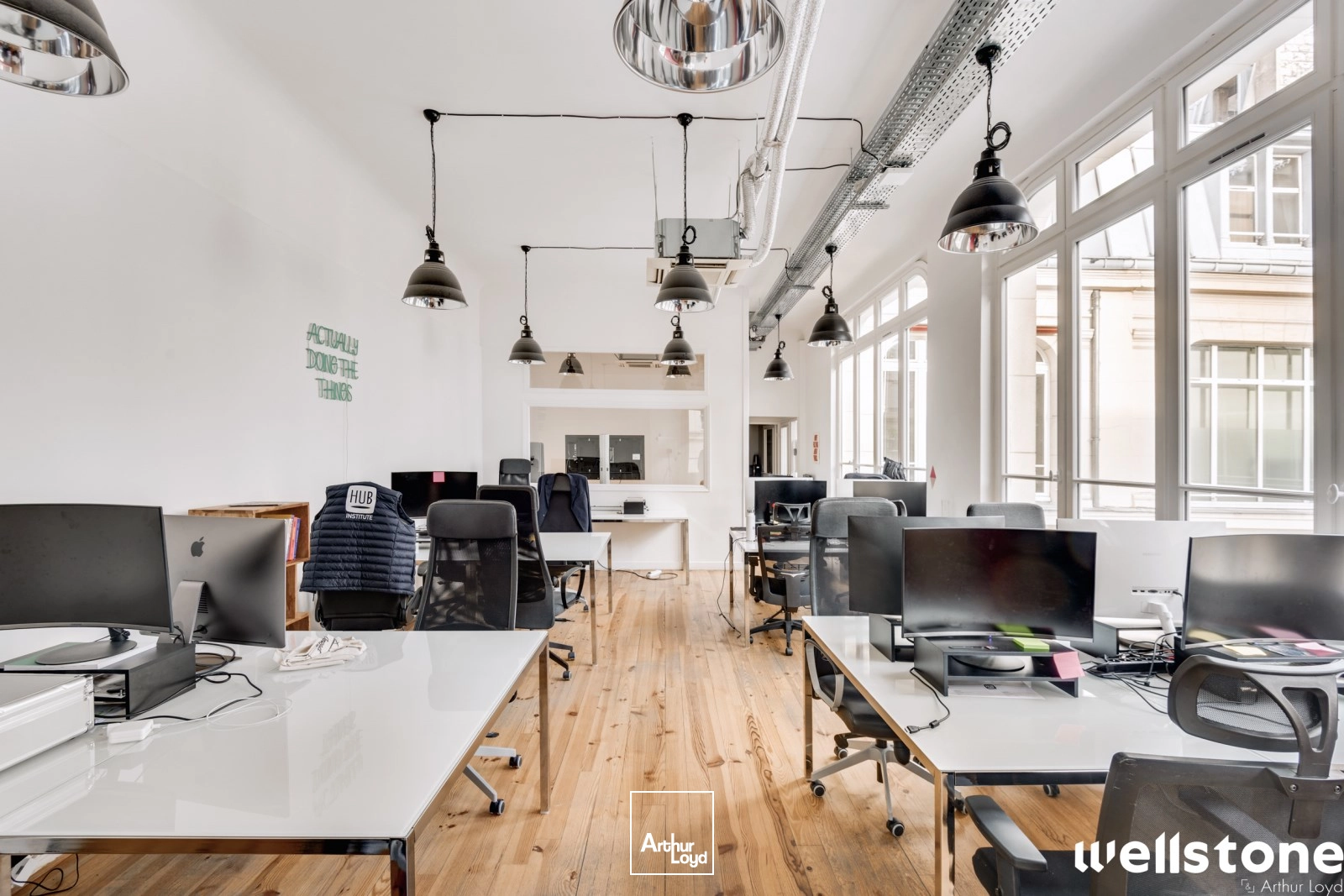 Bureaux à louer à PARIS 75008