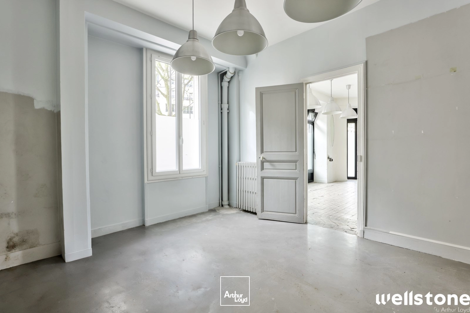 Locaux commerciaux à vendre à PARIS 75018