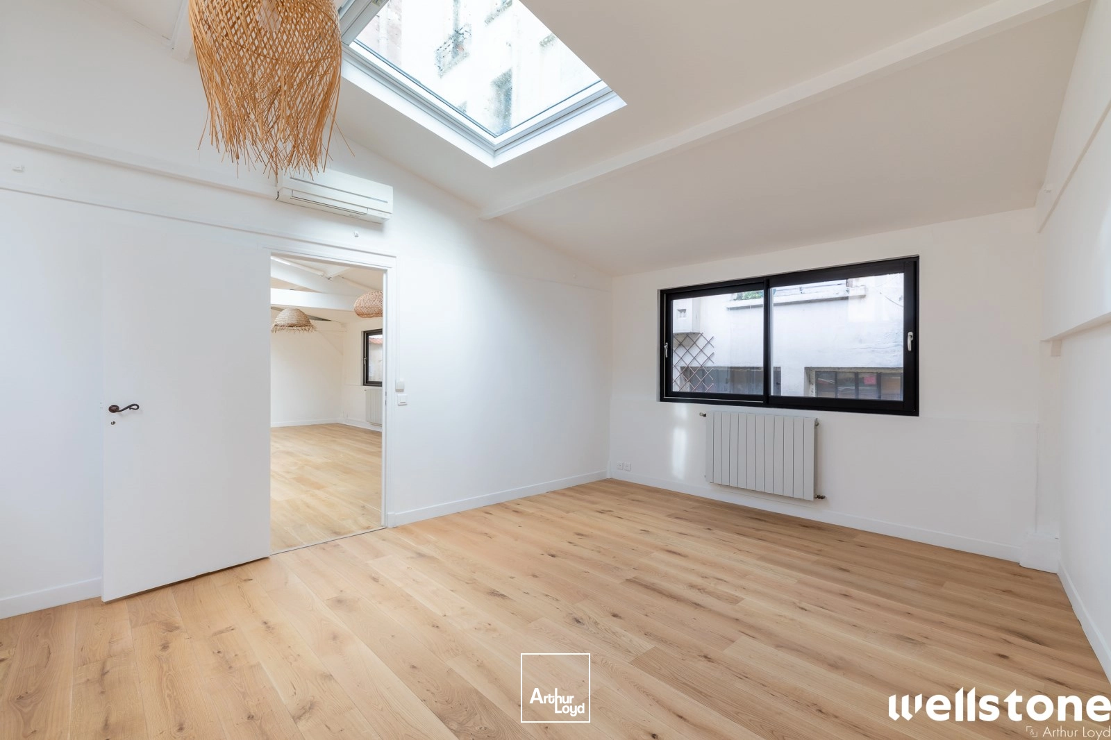 Bureaux à vendre à PARIS 75020