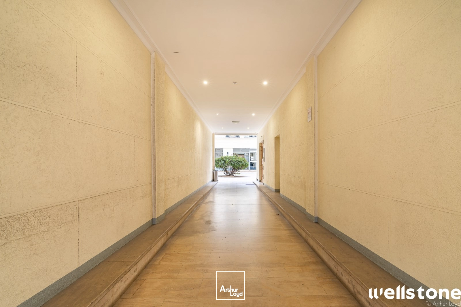 Bureaux à louer à PARIS 75009