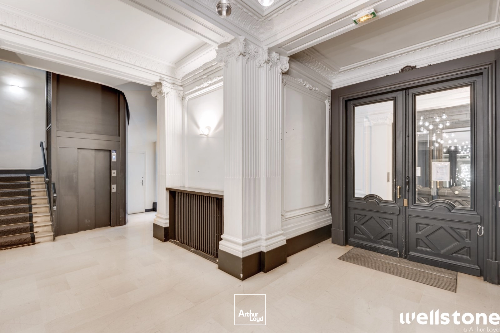 Bureaux à louer à PARIS 75008