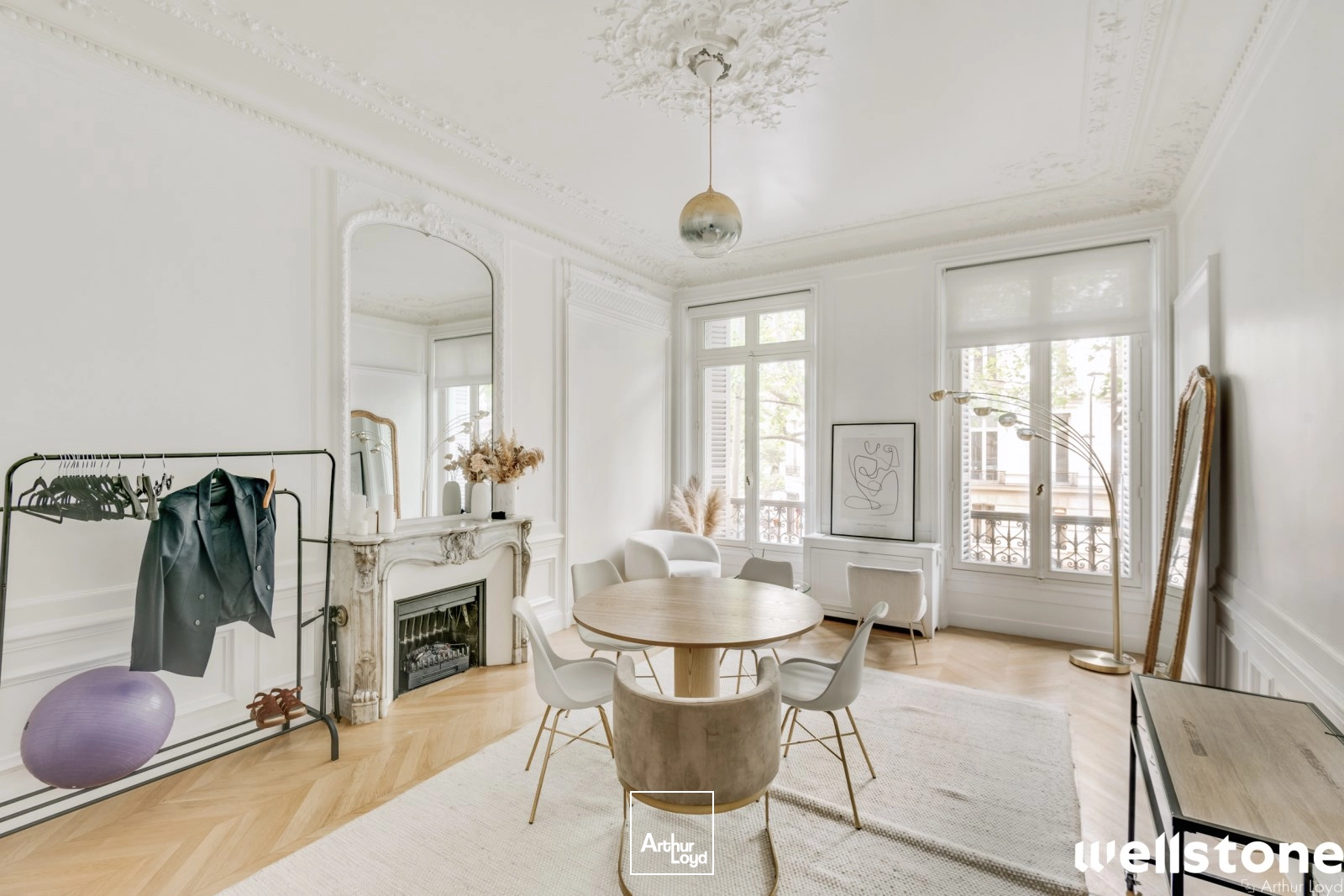 Bureaux à louer à PARIS 75008