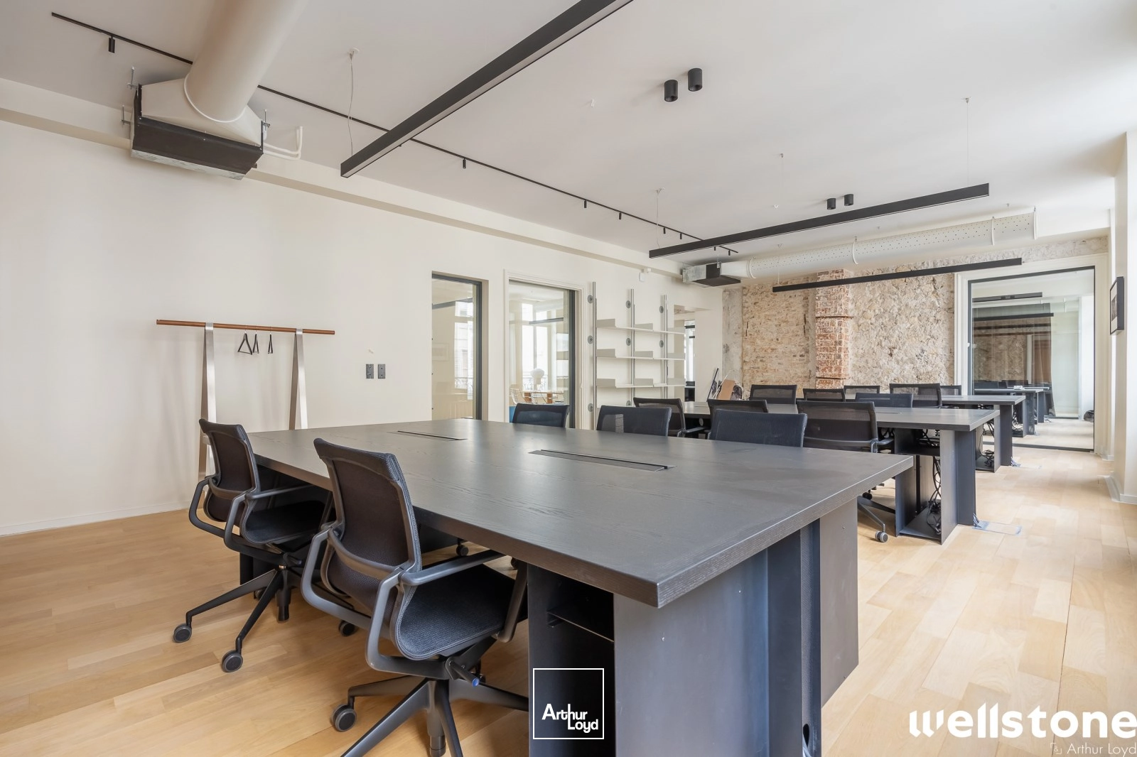 Bureaux à louer à PARIS 75009