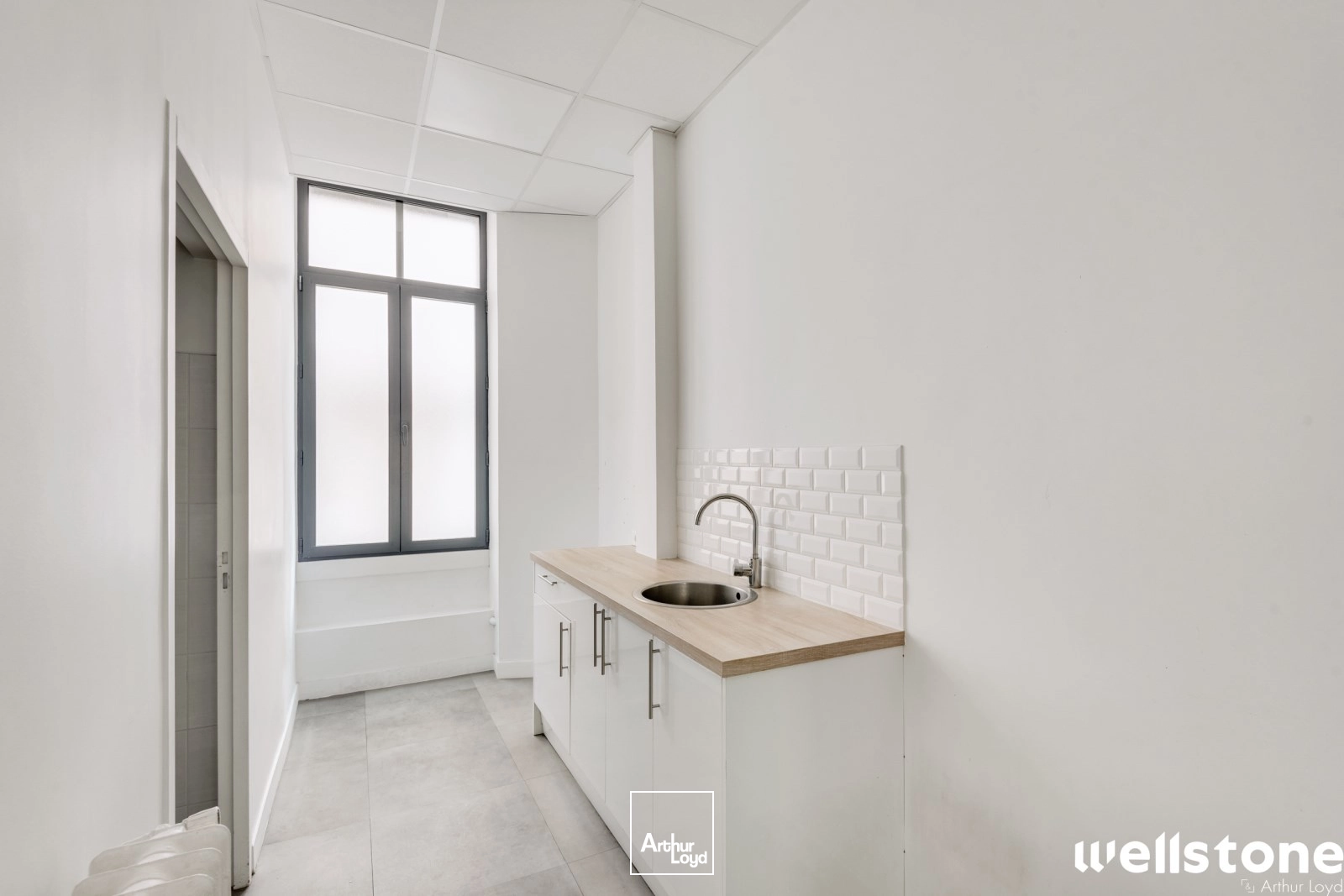 Bureaux à vendre à PARIS 75012