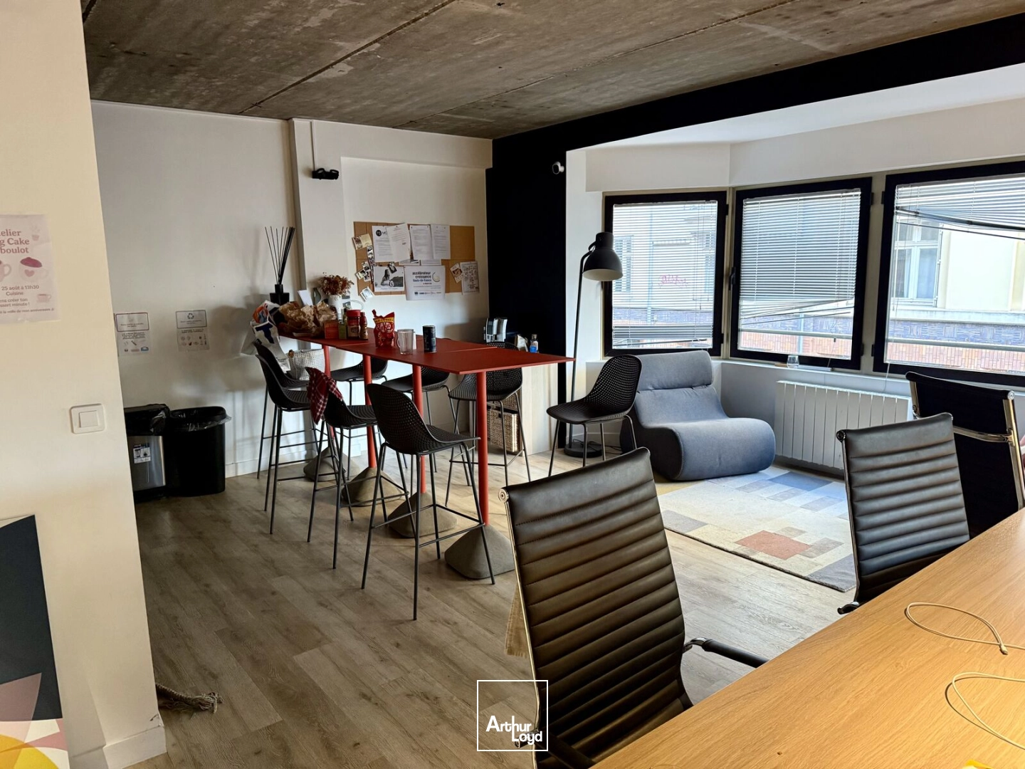 Bureaux à louer Lille Centre - Vue Quai de Wault - Plateaux de 200 à 300 m² haut standing et modulables